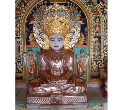 Kunthunath Bhagwan radiant form